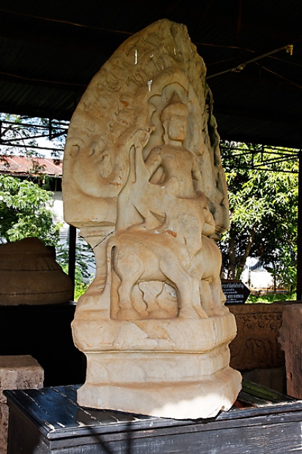 Phimai National Museum-059